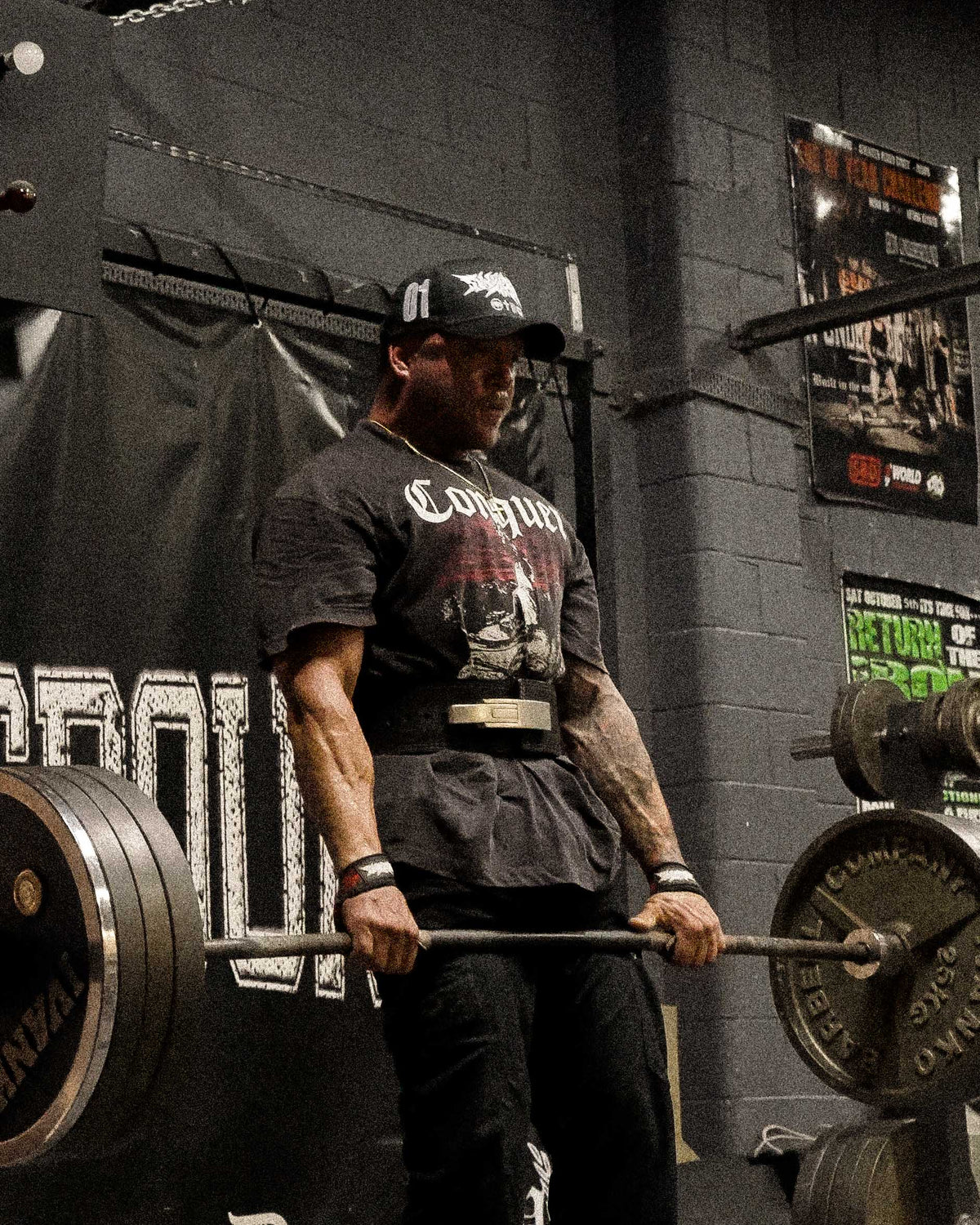 CONQUER - VINTAGE - HEAVY TEE